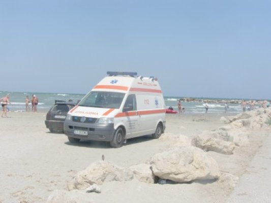 Au început să se liniştească apele la Ambulanţă: mai puţine solicitări